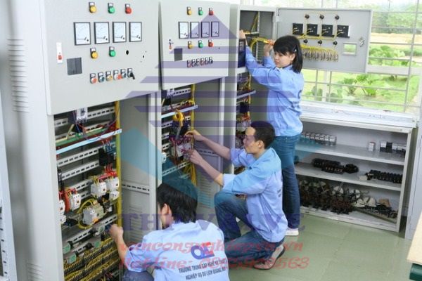 Cách lắp đặt hệ thống điện công nghiệp