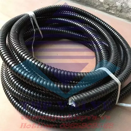 ong_ruot_ga_loi_thep_boc_pvc_den