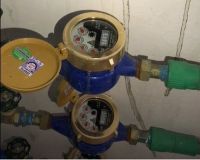 Tại sao đồng hồ đo nước chạy nhanh và cách khắc phục lỗi